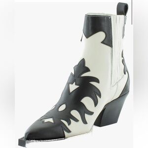 Dolce Vita Black and White Ankle Boots